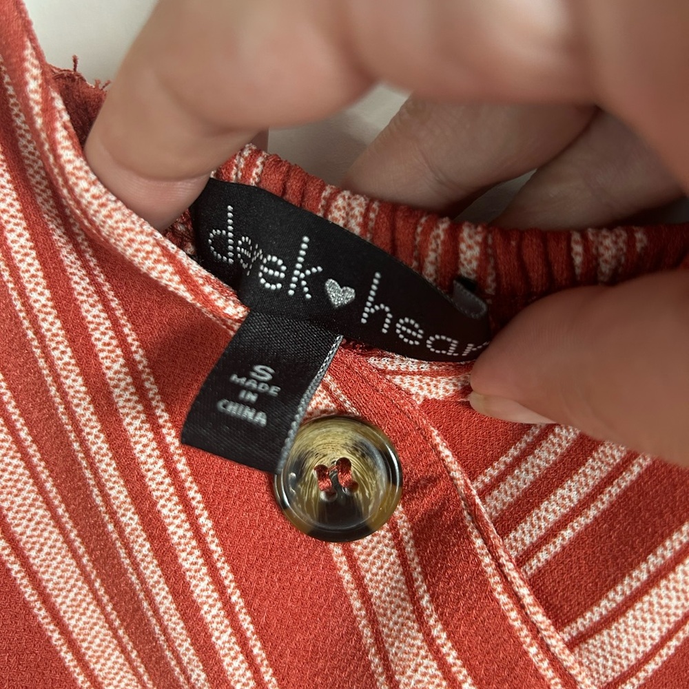 Derek Heart Striped‎ Sleeveless Button-Front Dress - Picture 6 of 6